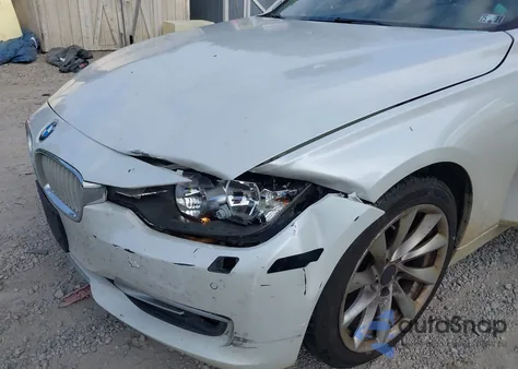 2013 BMW 328I xDrive z USA, uszkodzony, nr VIN WBA3B5C58DF590508